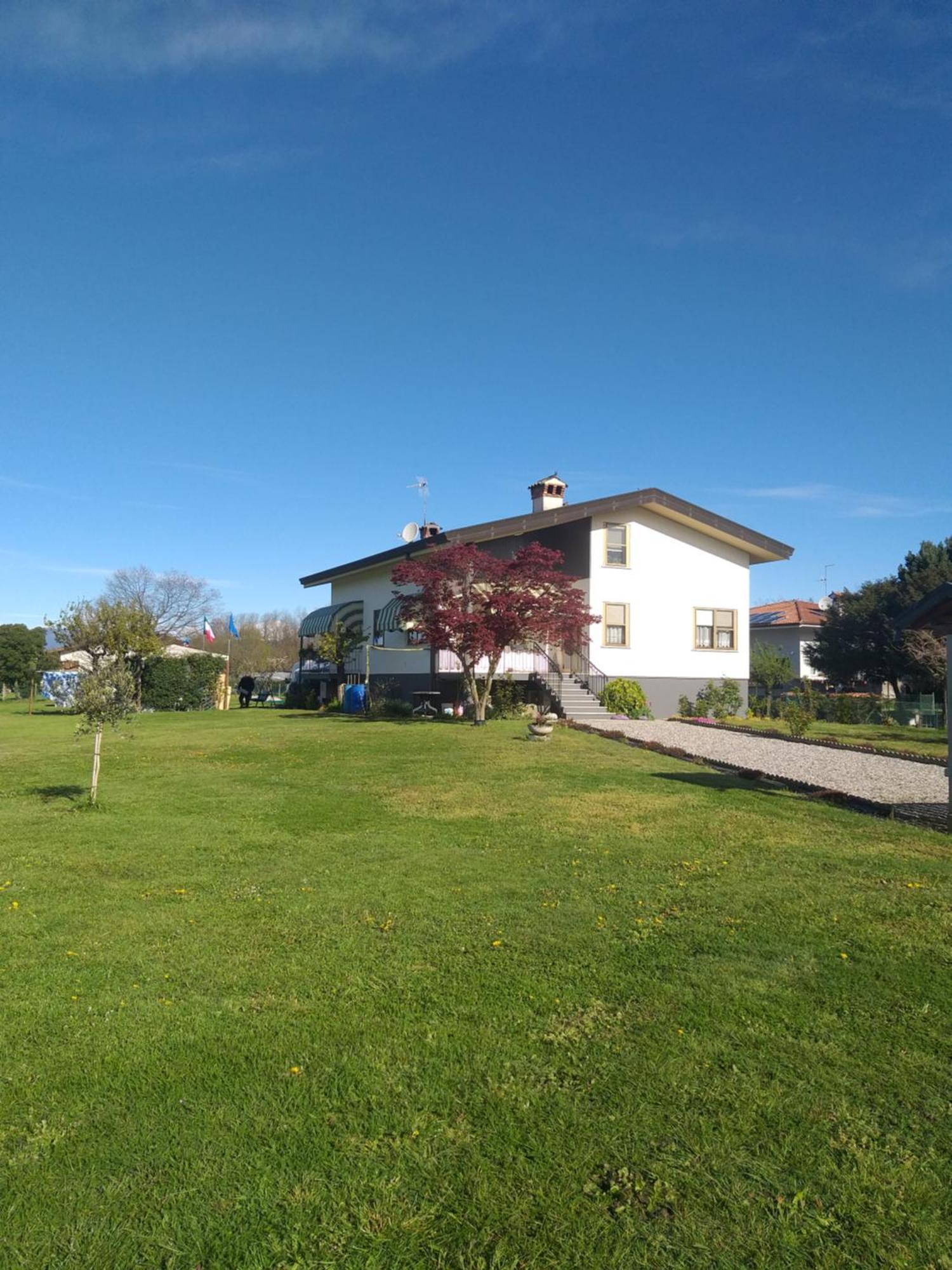 B&B Da Robertino Tricesimo Екстер'єр фото